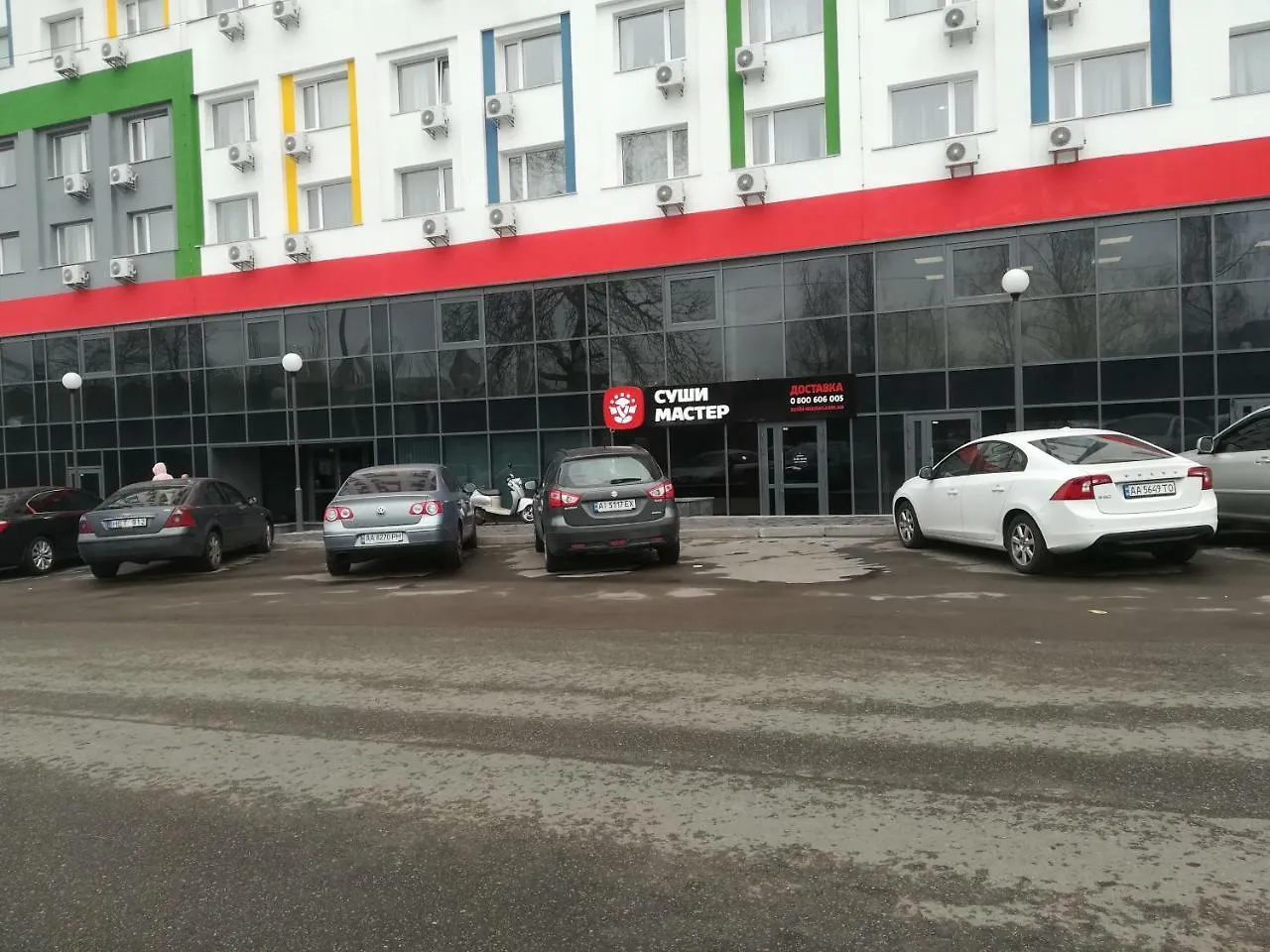 Aparthotel Smart-House Smart Kvartira S Kukhnei Vozle Metro. Kyiv