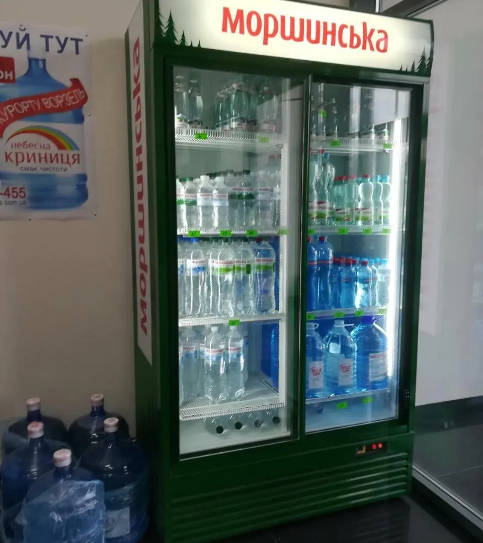 Smart-House Smart Kvartira S Kukhnei Vozle Metro. Kiev